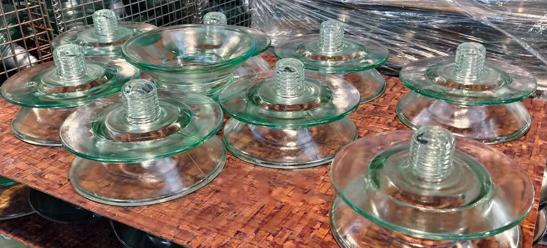 Two-Winged Fog Type Glass Suspension Insulators Psd 70 E TypeFigure 4