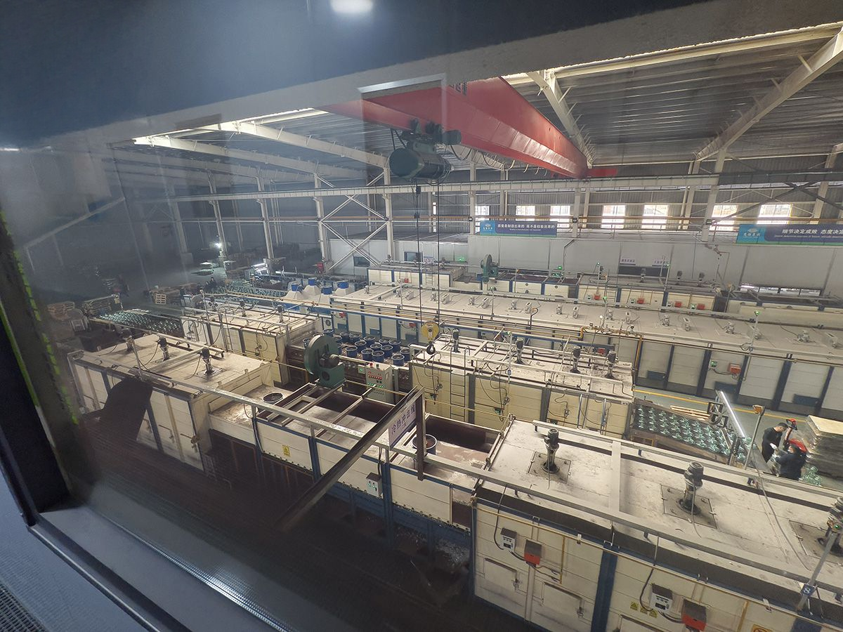 European customers visit SOLARIS to inspect the glass insulator and porcelain insulator production baseFigure 11