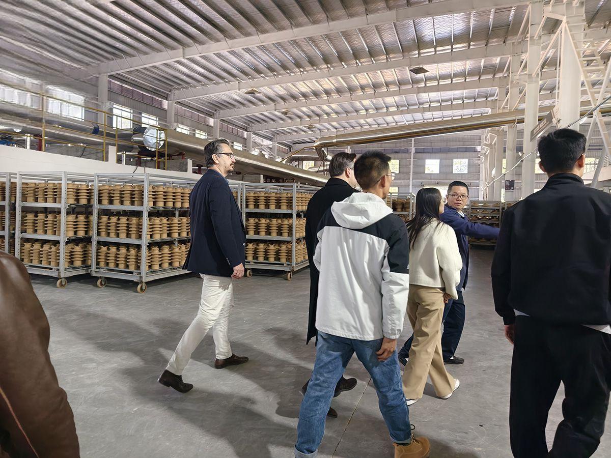 European customers visit SOLARIS to inspect the glass insulator and porcelain insulator production baseFigure 7