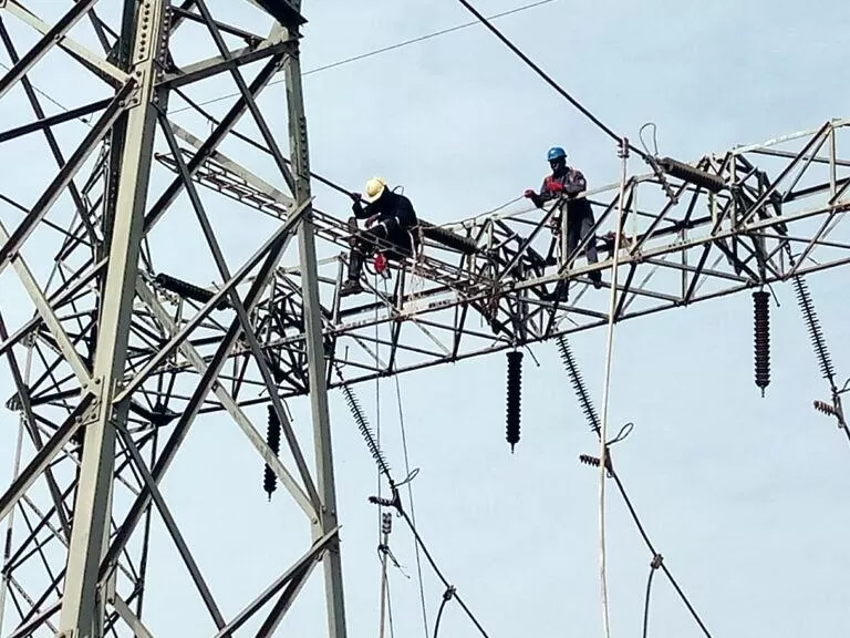 Voltage-Level-Matching -132kV-Insulators-for-SF6-Circuit-Breaker-Support(1).jpg Voltage-Level-Matching -132kV-Insulators-for-SF6-Circuit-Breaker-Support(1).jpg